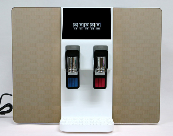 beat365官网中文-生态扶贫，如何做好“山水”文章(图1)